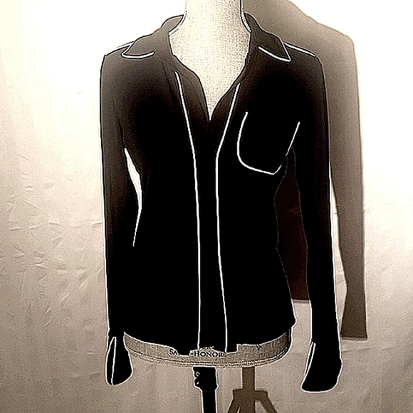 INC Stretchy, Black and White Button Down Blouse with Colar, Size: S - Picture 1 of 9